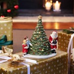 Подсвечник для чайной свечи Санта у елки 23 см Christmas Toys Villeroy & Boch Подсвечник для чайной свечи Санта у елки 23 см Christmas Toys Villeroy & Boch