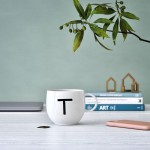 Кружка с буквой T 0,33 л Letters like. by Villeroy & Boch