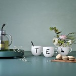 Кружка с буквой T 0,33 л Letters like. by Villeroy & Boch
